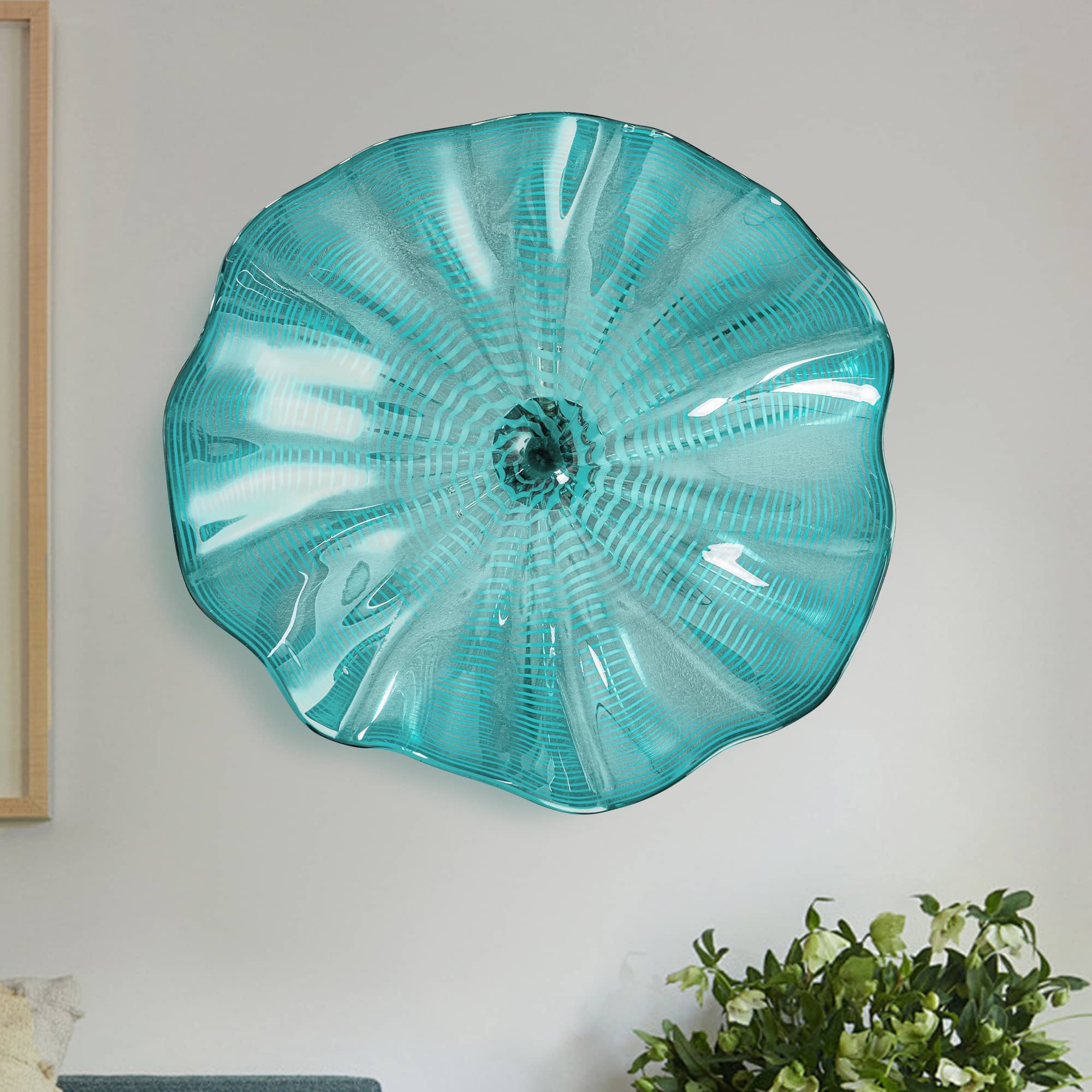 12" Hand-Blown Murano-Style Glass Wall Decor - Mint Teal Flower Plate - BeyPan Hauptbild