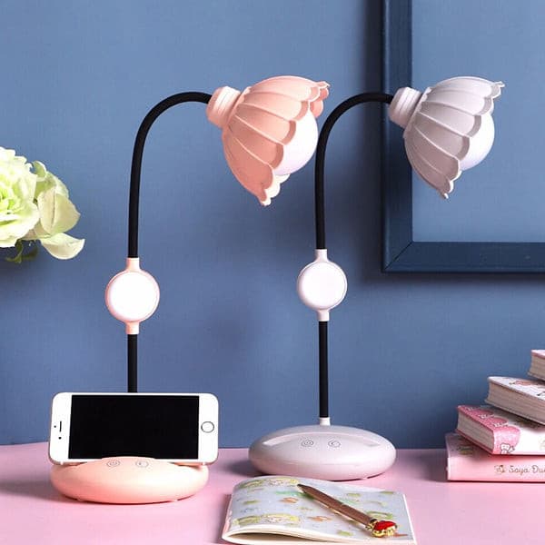 flower shaped table lamps.jpg