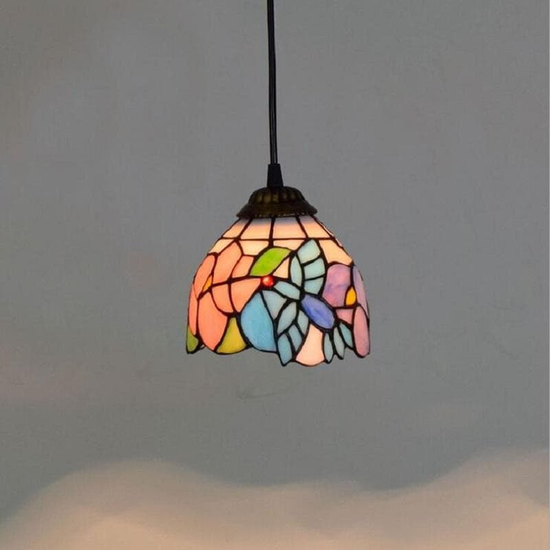 tiffany style pendant light.jpg