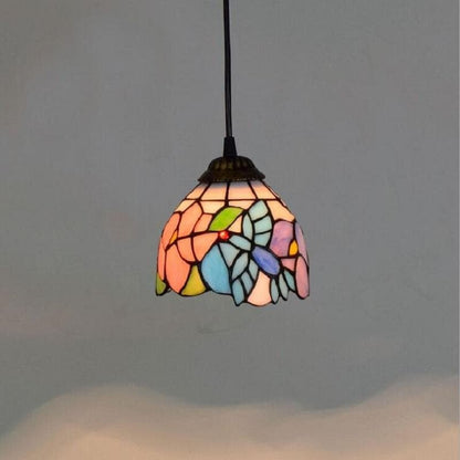 tiffany style pendant light.jpg