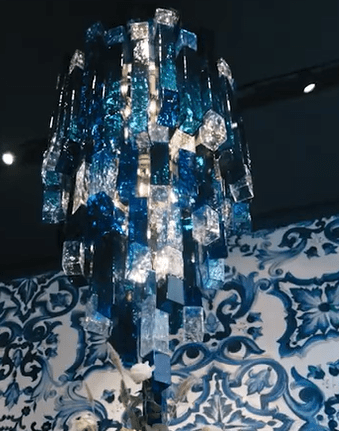 Dolce & Gabbana Casa blue "Tronchi" Murano glass chandelier