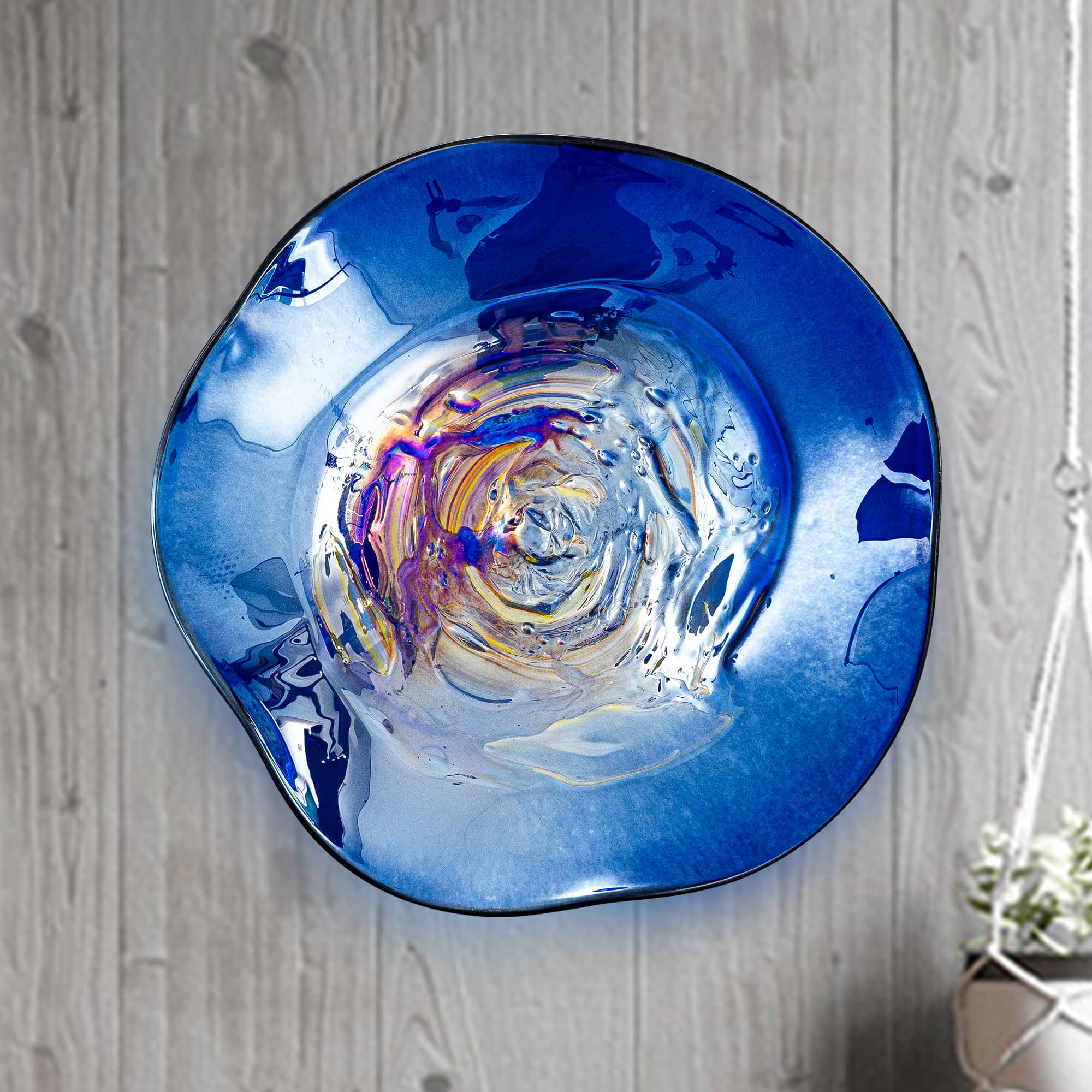 Blown Murano Glass Wall Plates Deep Blue Iridescent Center D12inches Zweitbild