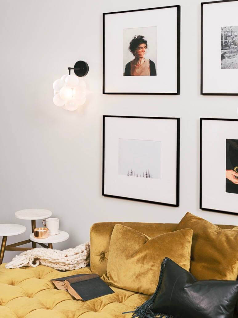 Bubbles Wall Lamp Clear And Smooth Balls Nickle Frame And White Cord - BeyPan