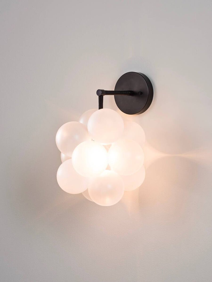 Bubbles Wall Lamp Frosted White Balls Black Frame And Cord - BeyPan Hauptbild