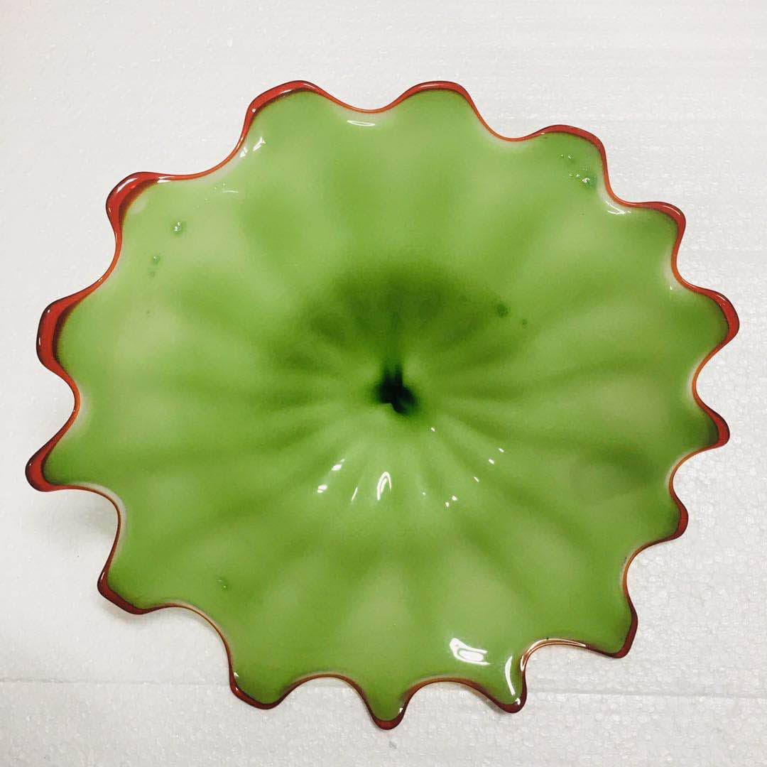 Hand Blown Murano Glass Wall Plates Green With Red Rim D12Inches - BeyPan Hauptbild