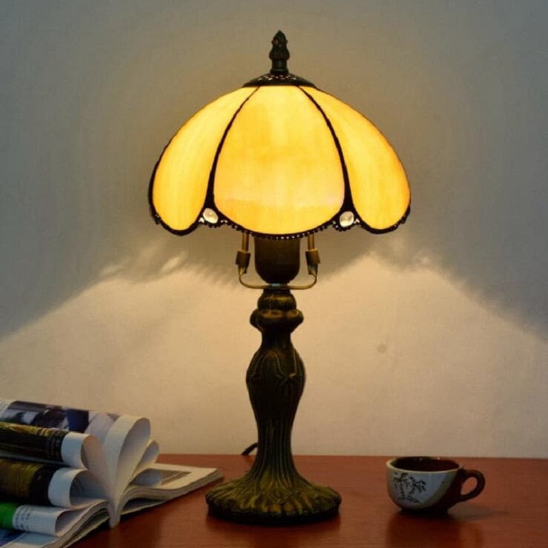 Resin Base Stained Glass Panel Lamp Shade Antique Table Lamp Manufuacturer