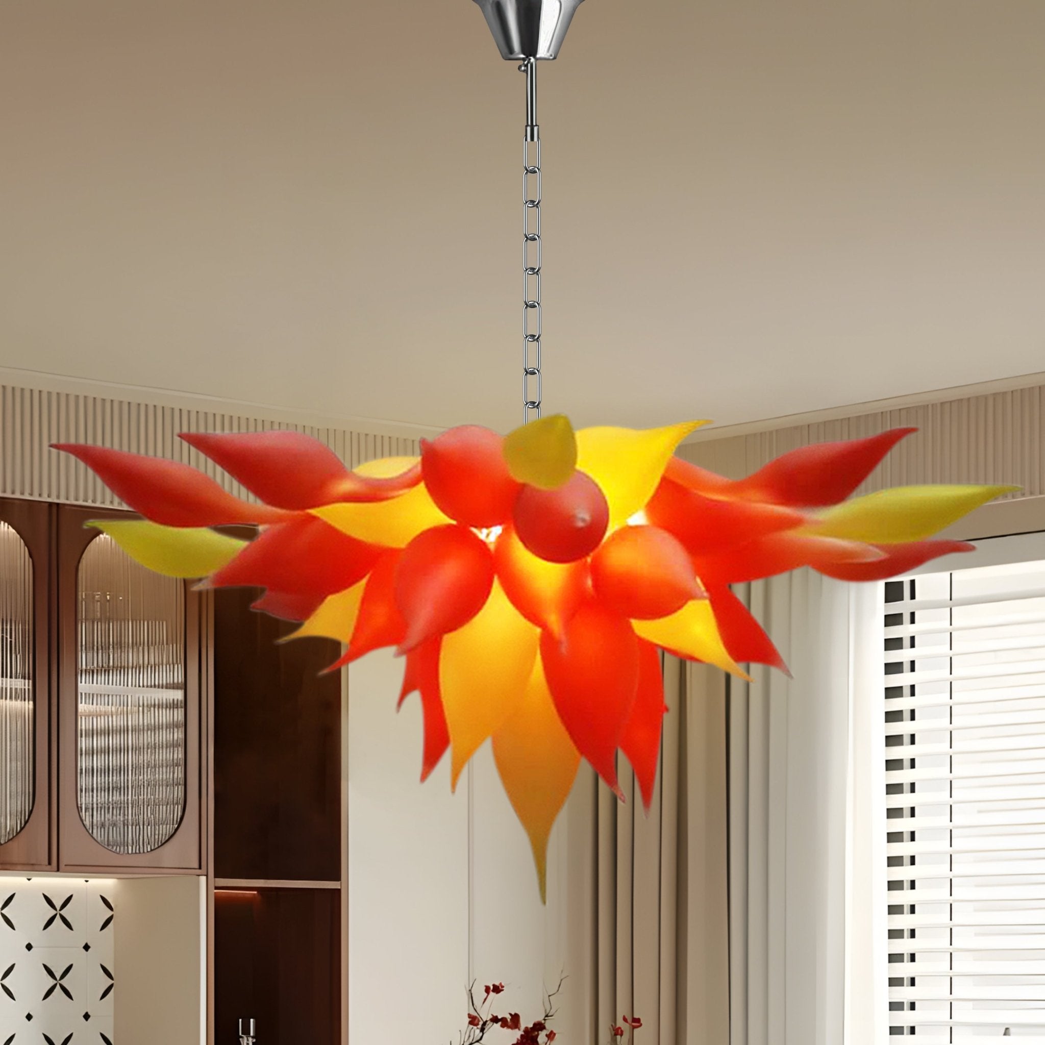 Modern Red Blown Glass Chandelier - Artistic Floral Pendant Light Zweitbild